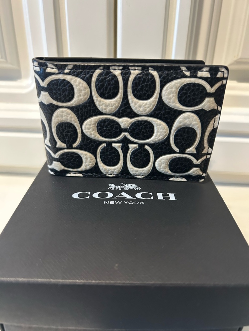 Coach ID insert wallet